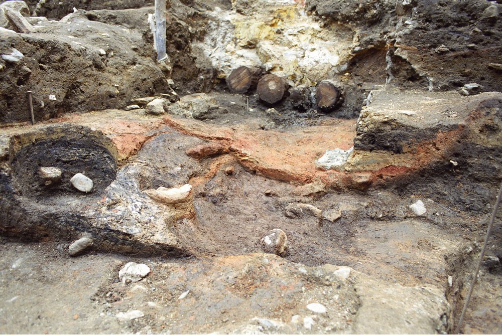 Obr. 10. Detail z archeologického průzkumu - Betonbau 