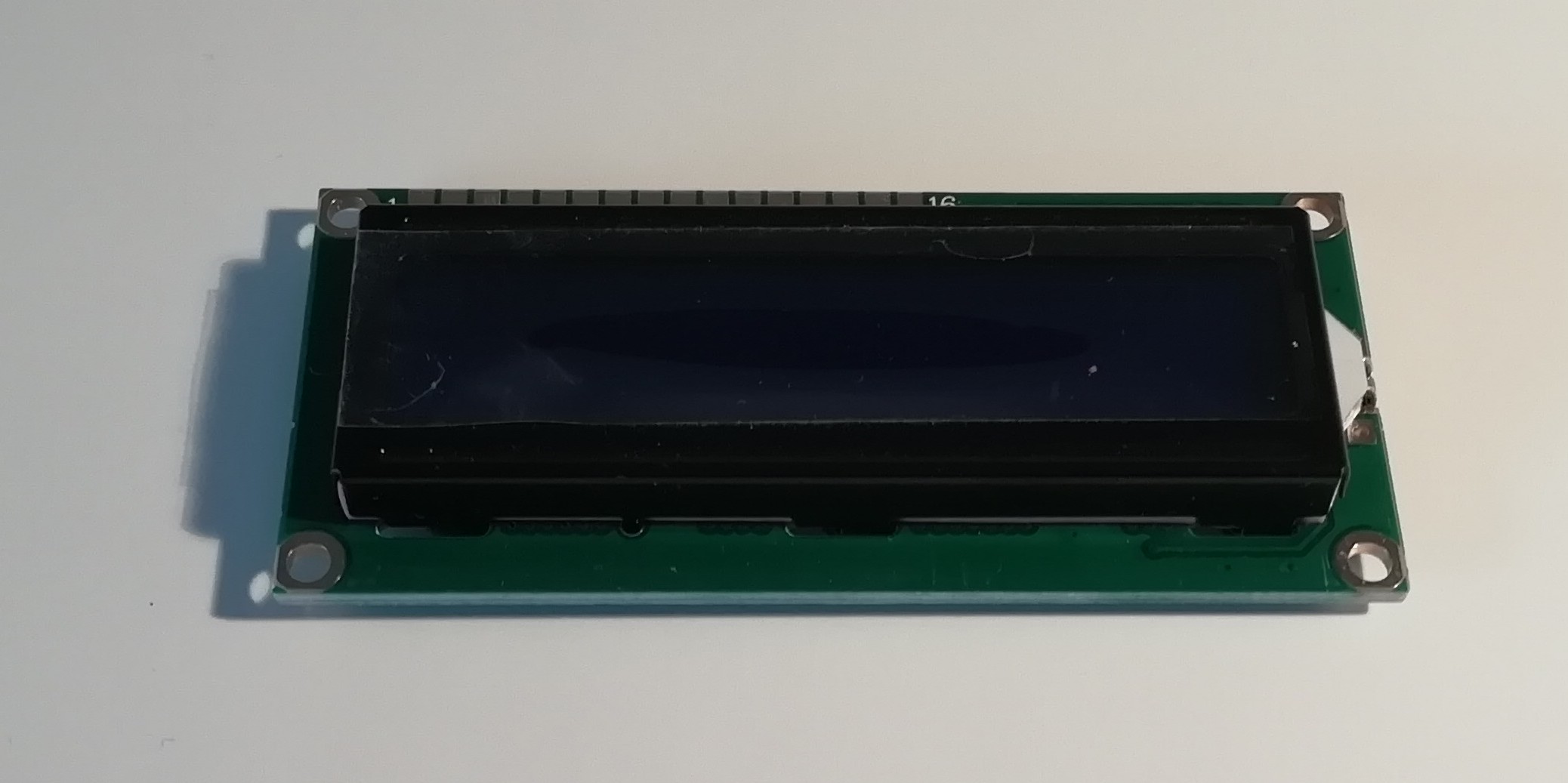 Obr. 9. Dvouřádkový LCD displej jako periferie např. do prostředí Arduina