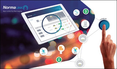 Obr. 8. Systém ovládání a řízení DALI svítidel NormaLink v kombinaci s DALI nouzovými svítidly plní i úlohu automatického monitorovacího systému nouzového osvětlení podle EN 62034