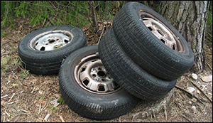 Completely recyclable tyres