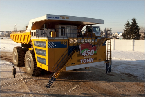 Dumper BelAZ 75710