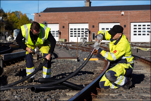Montáž kabelů LAPP do metra v Oslu