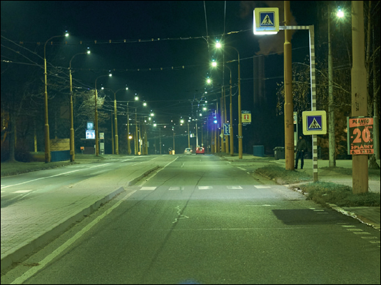 Jihlava, Okružní ulice – vyhovující osvětlení komunikace