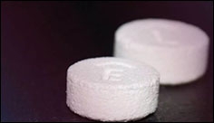 Úřad pro kontrolu potravin a léčiv schválil lék vytvořený 3D tiskárnou