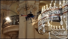 Unikátní záběry z kostela sv. Mikuláše na Staroměstském nám. pořídily drony z FEL ČVUT v Praze