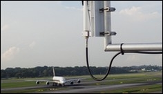 ÖLFLEX® CONNECT pomáhá při navádění letadel