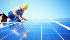 Lepší fotovoltaické panely i virtuální baterie – solárním elektrárnám se nevyhýbá pokrok