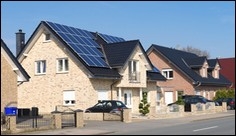 Fotovoltaika pro rodinné domy je stále dostupnější