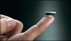 'Invisible computing' startup unveils smart contact lens