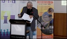 Pan prof. Ing. Karel Sokanský, CSc. obdržel od ČNK CIE ocenění