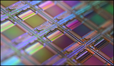 Trillion-transistor chip breaks speed record