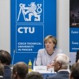 Angela Merkelová na setkání s českými politiky a vědci na ČVUT v Praze