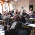 seminář Revizní technik na rozcestí – vpředu sedí přednášející Karel Dvořáček