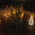 Vánoční strom na Staroměstském náměstí už svítí_2020